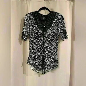 Women’s Black&White Appointments Blouse